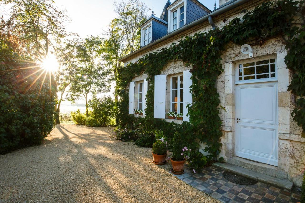 Domaine De L'Ermitage Bed & Breakfast Berry-Bouy Exterior foto